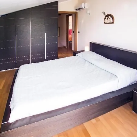 Bed & Breakfast Ai Due Pini